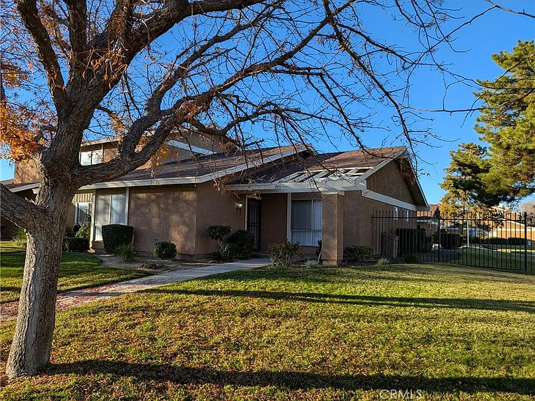 2851 W Avenue J4 — Photo 3