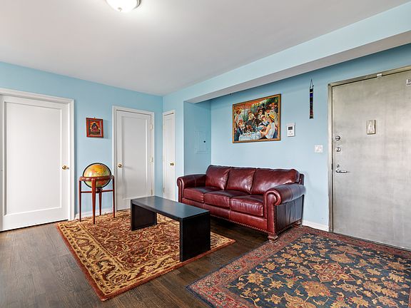2nd image of 240 E Houston St #5A
