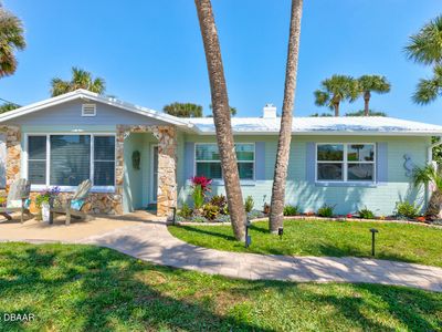 918 E 2nd Ave, New Smyrna Beach, FL, 32169