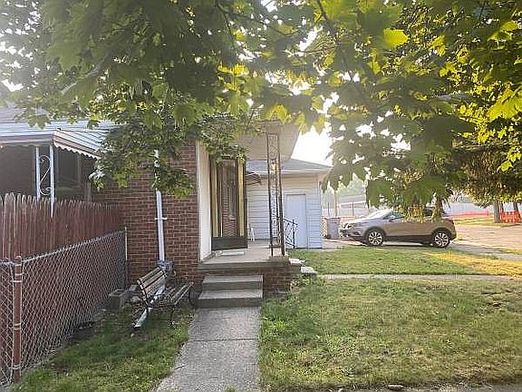 2nd image of 705 E Harry Ave