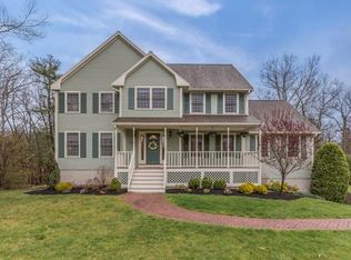 8 Olde Coach Rd, North Reading, MA 01864