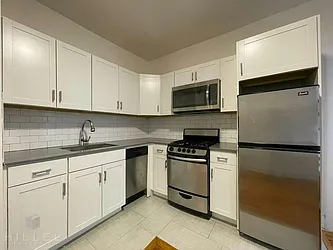 Rented by Hillel Realty Group