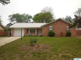 1017 Routon Dr SW, Decatur, AL 35601