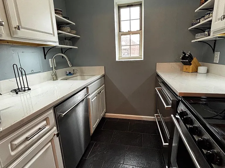 820 S Washington St #226 — Photo 17