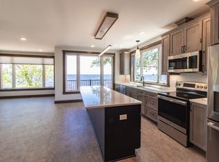 802 S Lake Ave #2, Duluth, MN 55802