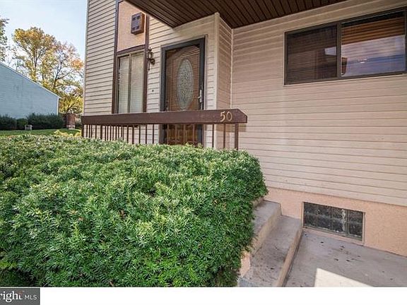 3rd image of 50 Mara Ct