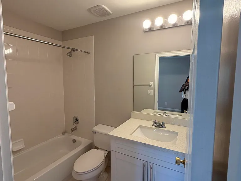 5145 Palmbrooke Cir — Photo 13