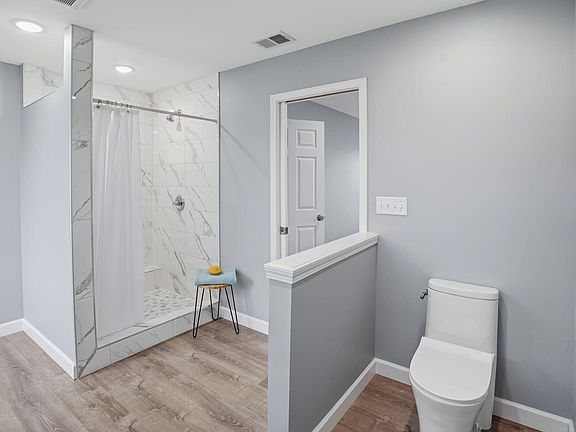 5th image of 6628 Sawgrass Dr SE