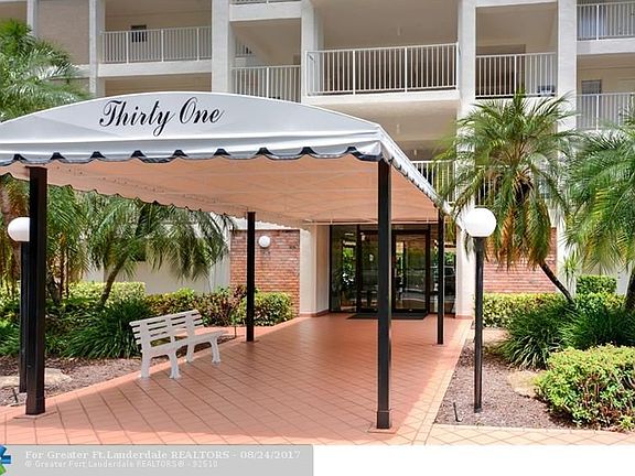2nd image of 2901 S Palm Aire Dr APT 409
