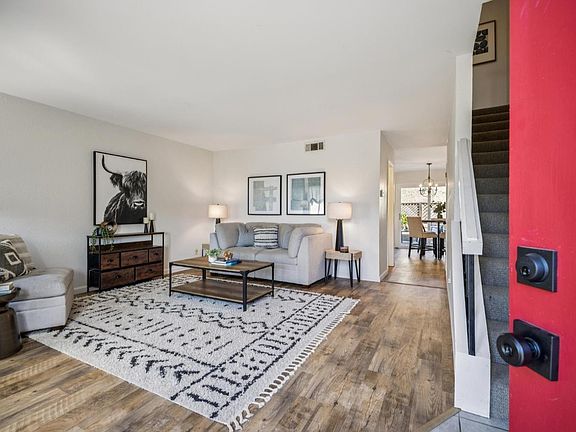 3rd image of 2033 Hawthorne Terrace