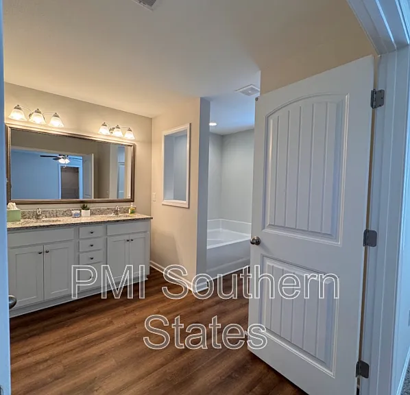 320 Alameda Ln — Photo 18