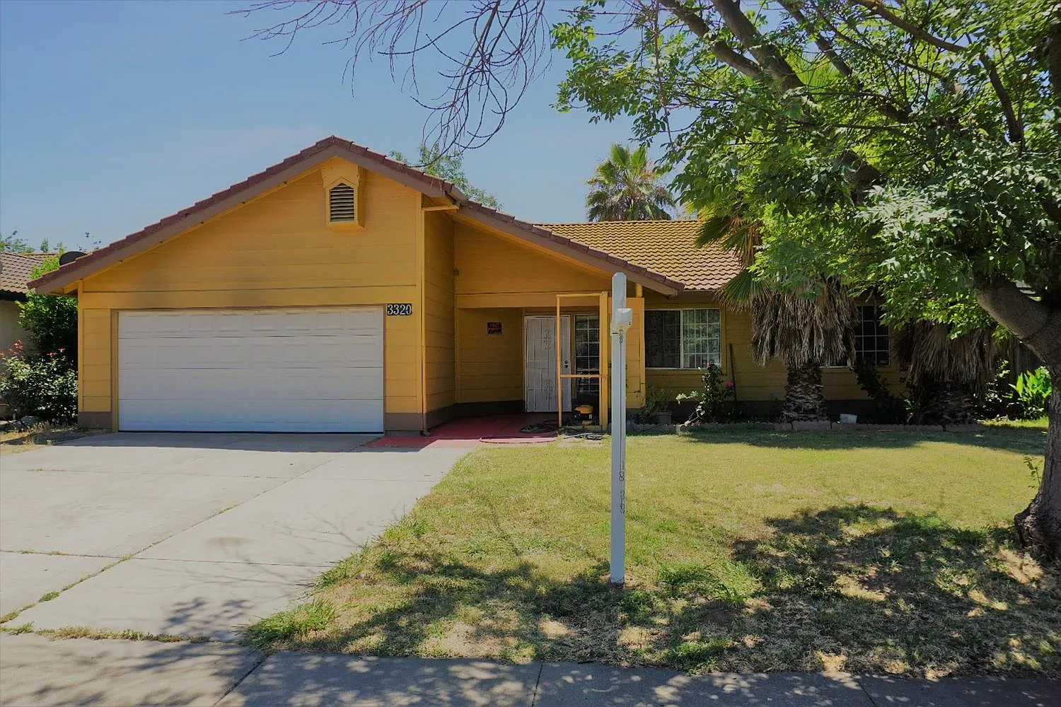 3320 Clogston Way photo 1
