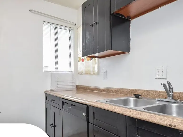 8405 Wilcrest Dr #2700 — Photo 12
