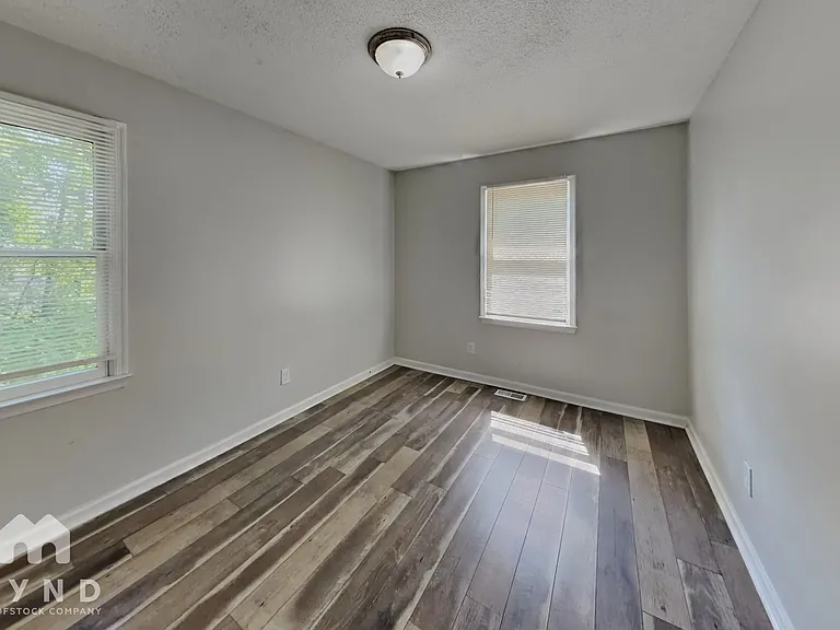 23 Joel Ct — Photo 14