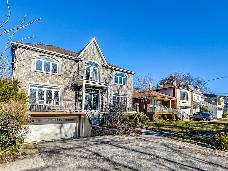 591 Lakeside Ave — Photo 34