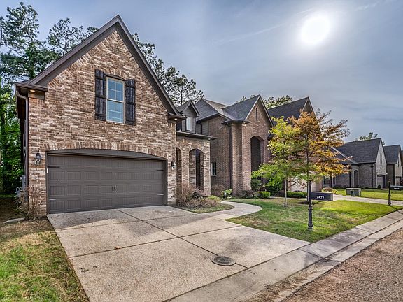 2nd image of 7271 Winterbrook Ln S