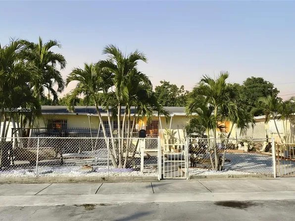 3861 NW 177th St, Miami Gardens, FL 33055