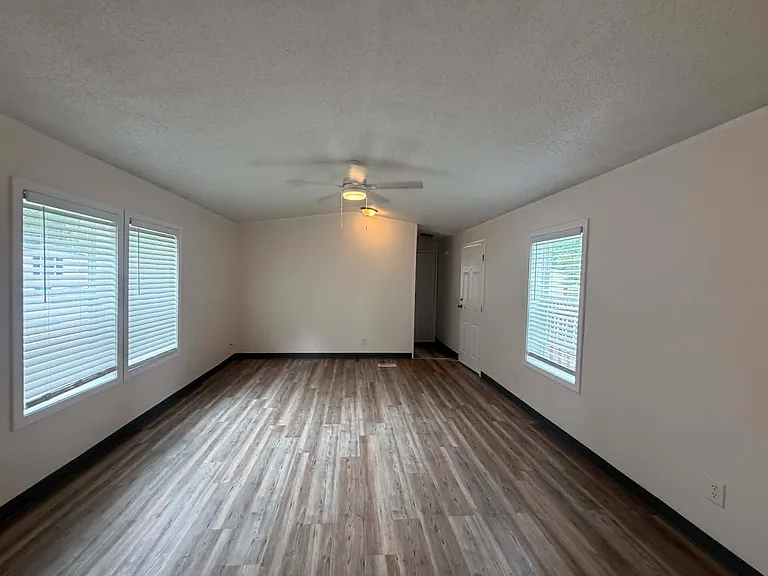 Lincoln Place — Photo 11