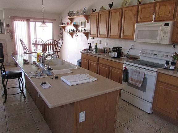 5th image of 11841 S 174th Ave