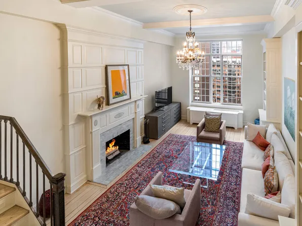 434 East 52nd Street image 1 of 13