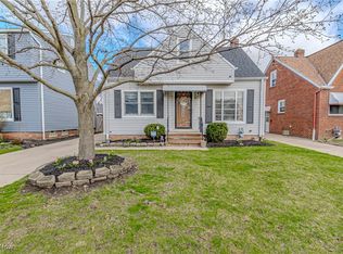 8502 Renwood Dr, Parma, OH