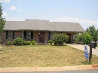 237 Ranier Dr, Inman, SC 29349