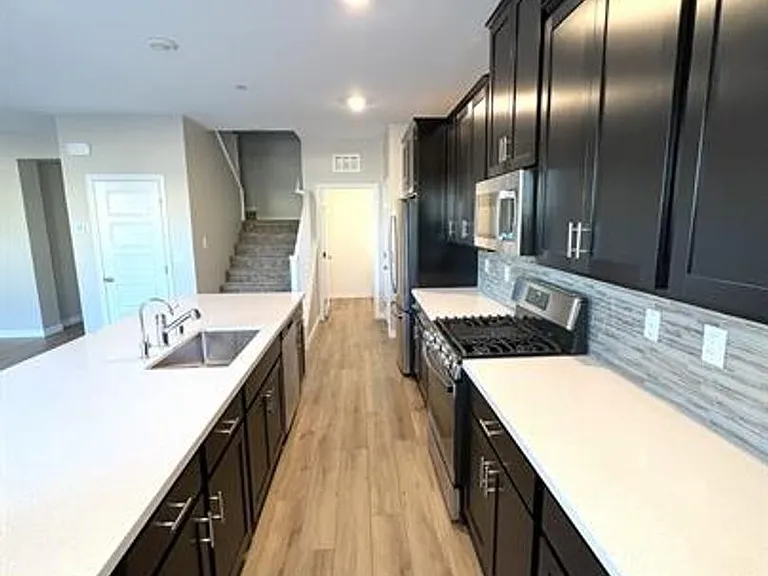 206 Callen Falls Ave #1512 — Photo 4