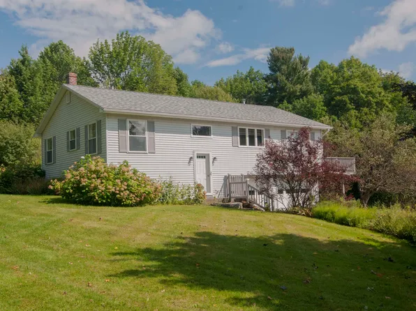 1799 Hinman Settler Road, Derby, VT 05829
