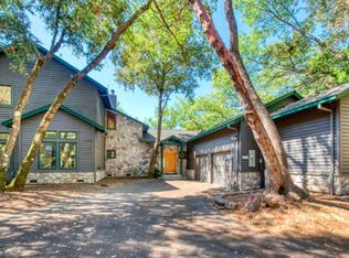 18620 Favre Ridge Rd, Los Gatos, CA 95033