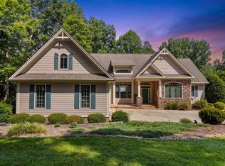 1 Long Shadow Ln, Travelers Rest, SC 29690