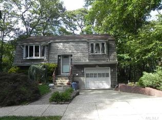 14 Wilafra Pl, Northport, NY 11768