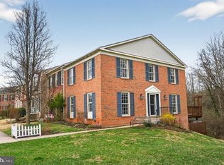 3912 Kernstown Ct, Fairfax, VA 22033