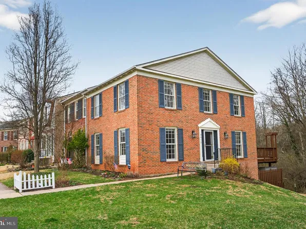 3912 Kernstown Ct, Fairfax, VA 22033