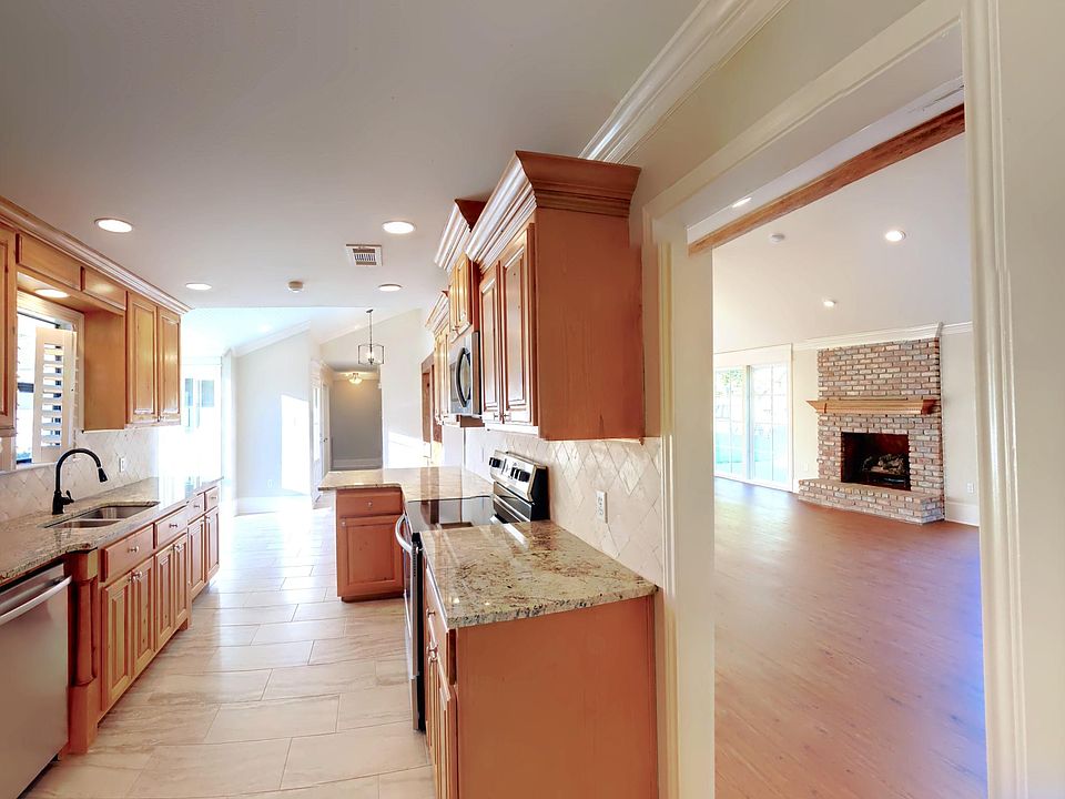 1st image of 10335 Winterhue Dr