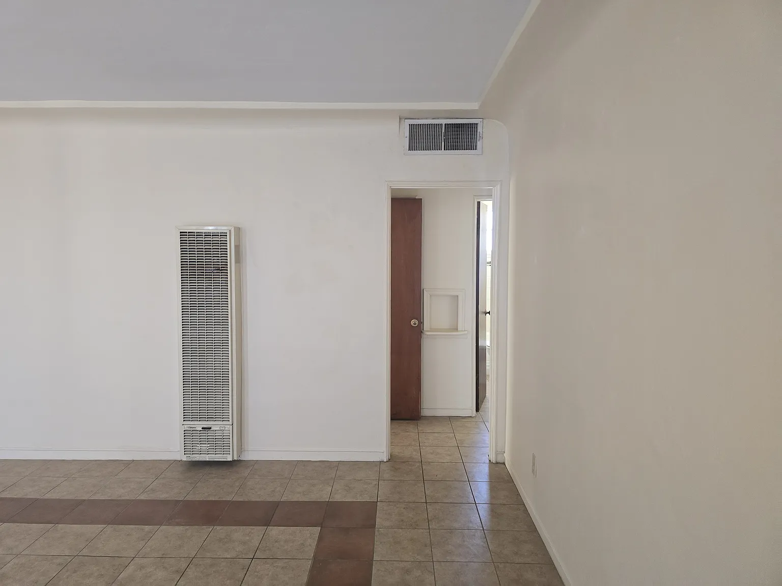 2 bed, 800 sqft, $895 — Photo 4