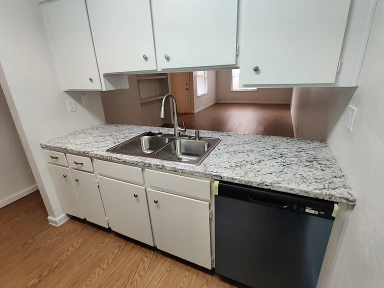 2916 Palo Verde Dr NE #B — Photo 18