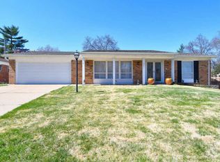 5041 Heathfield Dr, Saint Louis, MO