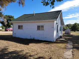 517 Olive St, Brule, NE 69127