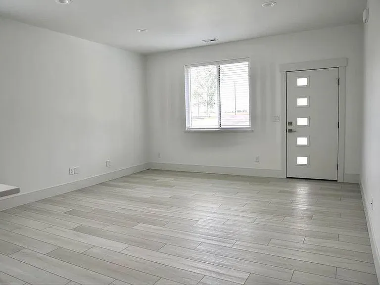 4103 Quinn Dr NE — Photo 5