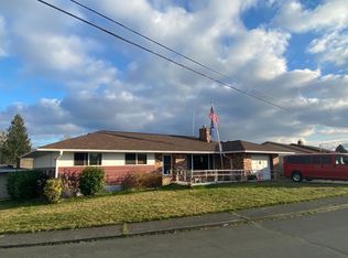 1317 McDougall Ave, Everett, WA 98201