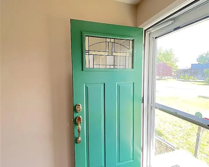 3 bed, 1536 sqft, $1,790 — Photo 3