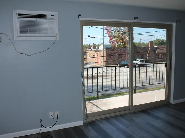 24325 Detroit Rd #202A — Photo 23