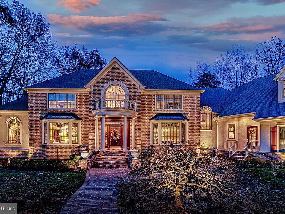 9 Oakwood Pl, Voorhees, NJ 08043 Zillow