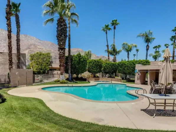 817 E Arenas Rd, Palm Springs, CA 92262