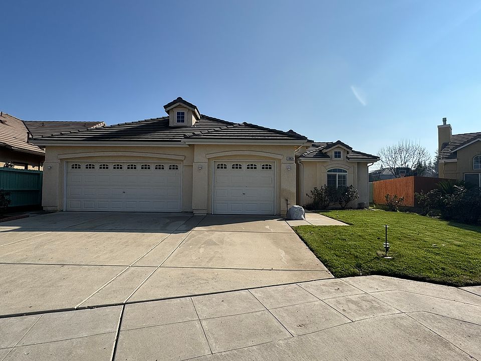 1st image of 10824 N Bunkerhill Dr