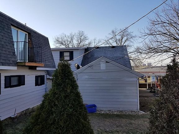 4th image of 8755 Haloran Ln