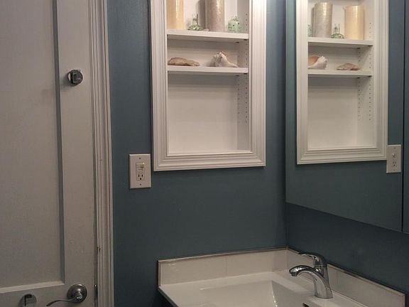 5th image of 5010 Cushing Dr