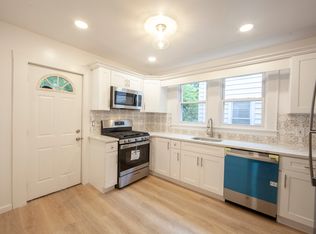 21 Pleasant Way #1, Montclair, NJ 07042