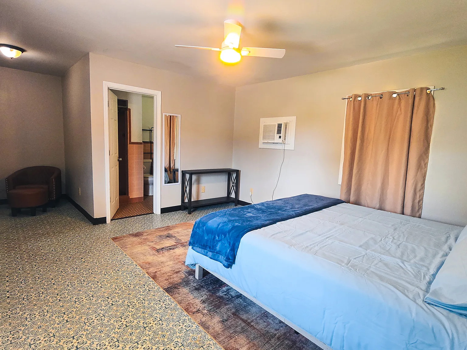 1 bed, $875 — Photo 2