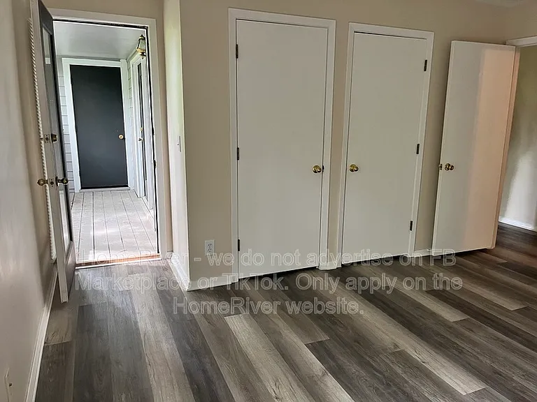 129 Warm Springs Cir — Photo 6